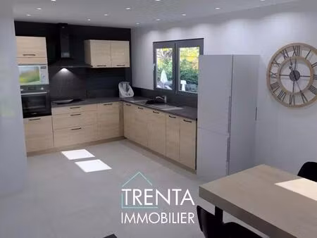 maison individuelle 5 pièces avec jardin  terrasse et garage à vendre à montferrat