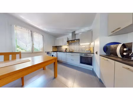 vente appartement 3 pièces 78 m² à chatillon-sur-cluses (74300)  225 000 €