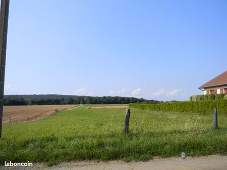 terrain a batir val de roulans 25640