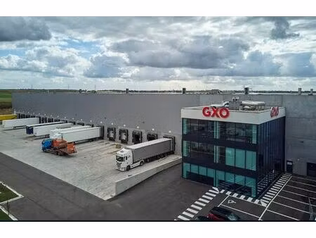 32.000 m² nieuwbouw logistieke magazijnen + kantoor/mezza...