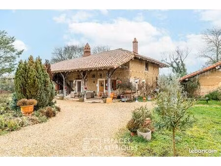 propriété 10 pièces 290 m²