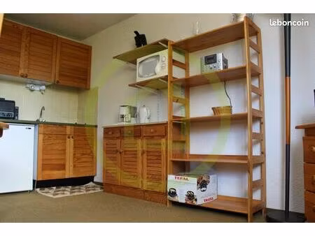 studio 1 pièce 24 m²