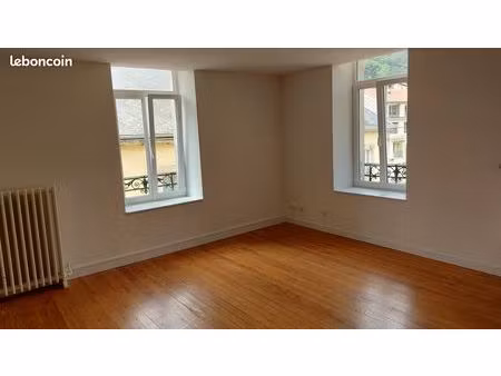 5 pièces à louer à plombieres