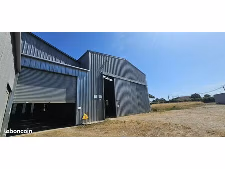 bureaux 2080 m² le pechereau