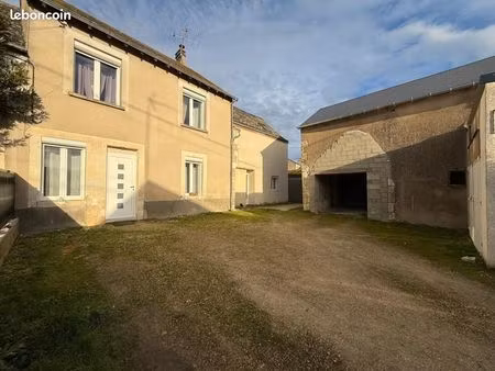 maison 5 pièces 145 m²