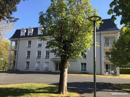 studio 1 pièce 35 m²