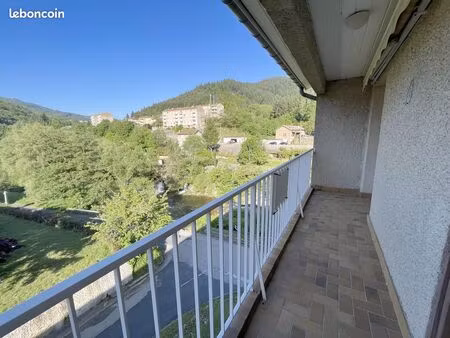 appartement 7 pièces 89 m²