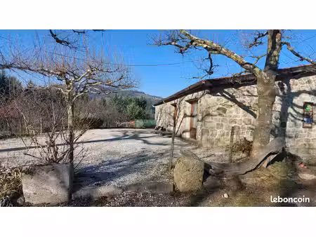 maison 7 pièces 145 m²