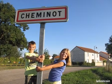 terrain 1 040 m² cheminot