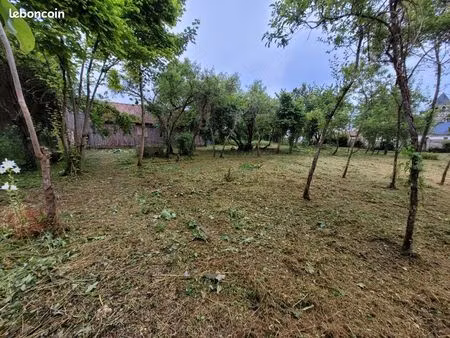 a vendre grange avec terrain constructible
