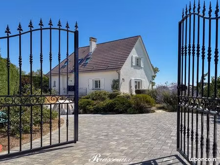 maison 6 pièces 163 m²