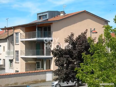 immeuble 264 m² bussières