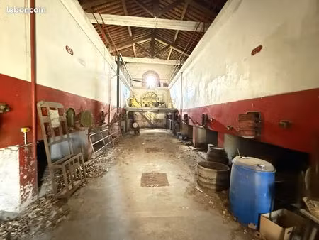 maison 2 pièces 500 m²