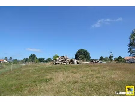 terrain 643 m² port de lanne