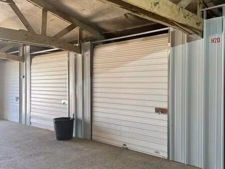 garage/box 11 m² lasbordes