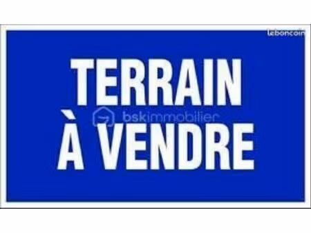 terrain 1 147 m² salins les bains