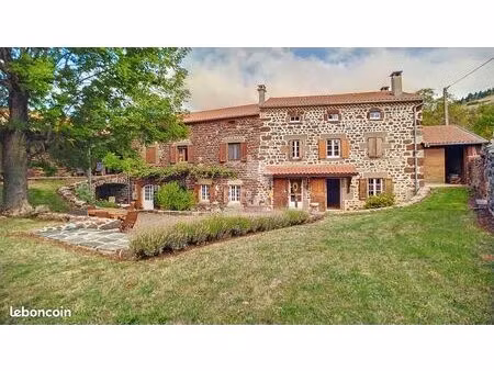 ferme 10 pièces 482 m²