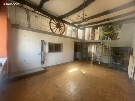 maison 6 pièces 145 m²