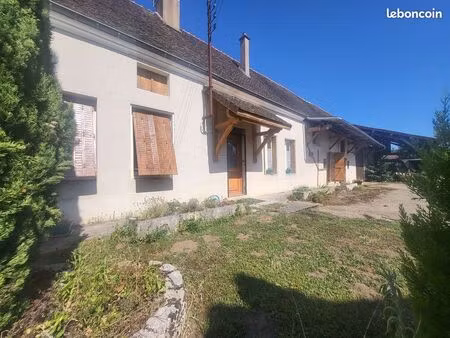 propriété 6 pièces 132 m²