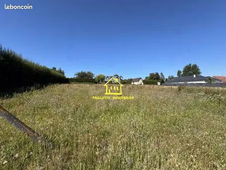 terrain 1282 m² le tilleul