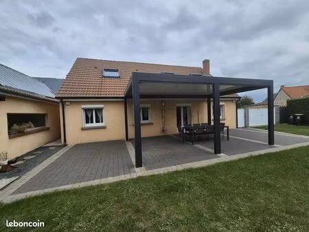 maison 6 pièces 142 m²