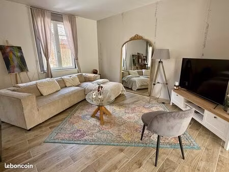 maison 5 pièces 150 m²