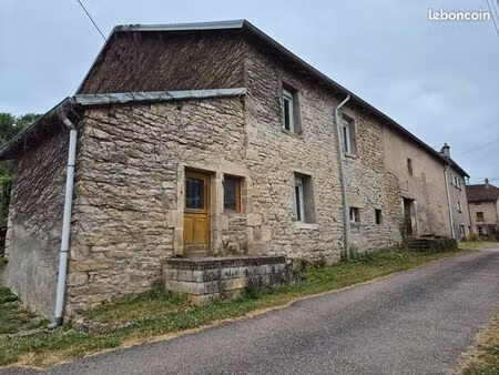 maison 5 pièces 180 m²