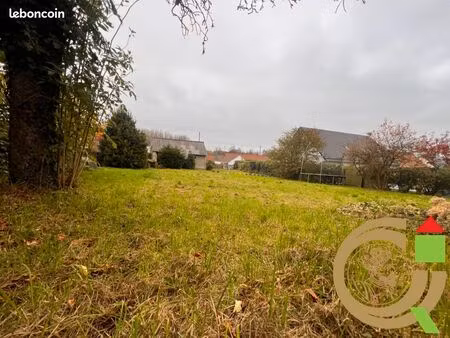 terrain 1000 m² beaumerie-saint-martin