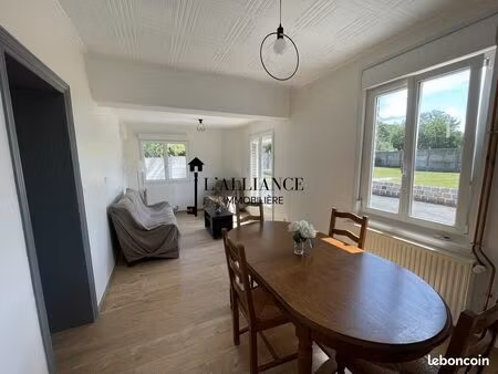 maison 6 pièces 93 m²