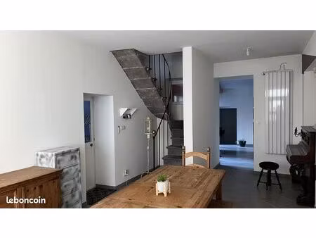 maison de ville 9 pièces 180 m²