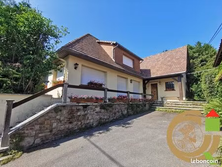 maison 7 pièces 172 m²