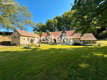 propriété 11 pièces 250 m²