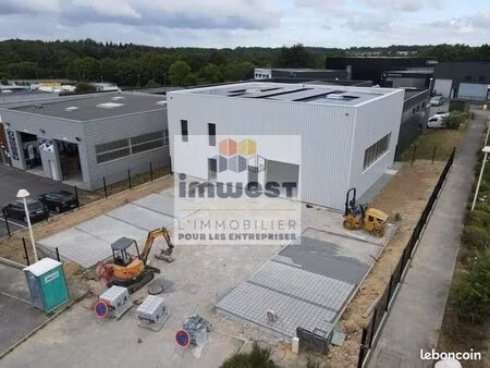 local d'activite 230 m² guichen