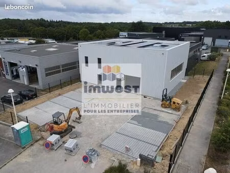 local d'activité 230 m²