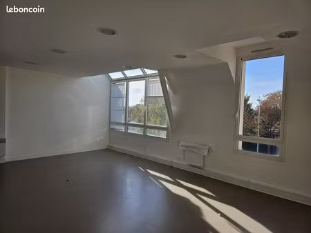 bureaux 34 m²