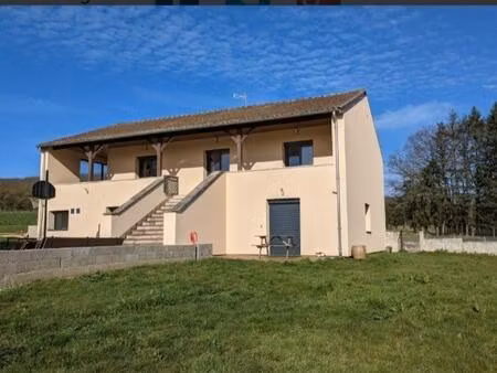 grande maison familiale avec son un t2 séparé idéal pour du locatif sur une parcelle de 56