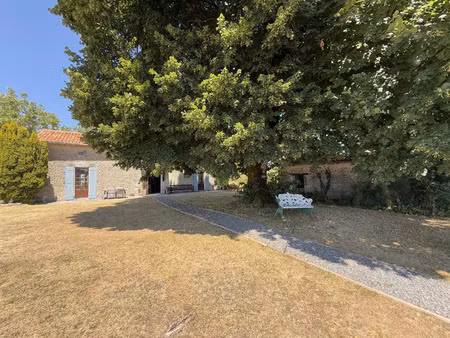 vente maison 6 pièces 161 m² bellon (16210)