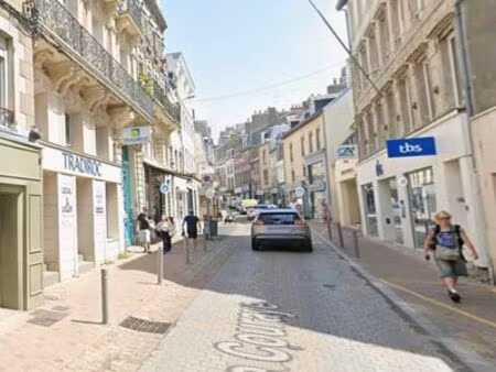 bureau de prestige de 165 m2 en location - granville  normandie