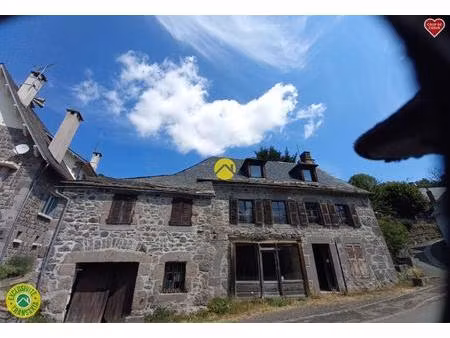 bâtisse 1855 à rénover