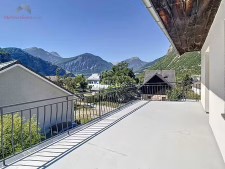 vente chalet 4 pièces 180 m² à hermillon (73300)  319 000 €