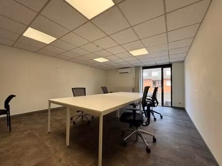 bien professionnel à louer à harelbeke € 400 (lbepm) - expert-immo | zimmo