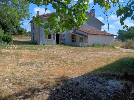 maison à vendre à pleuville (16490) - charente