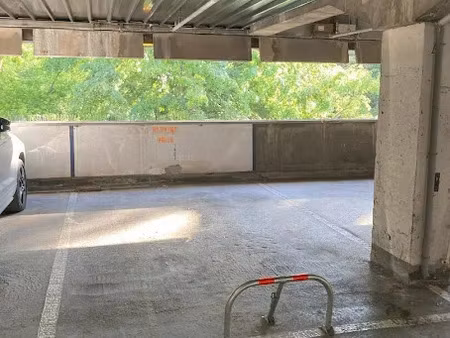 vente parking à courbevoie (92400)  10 000 €