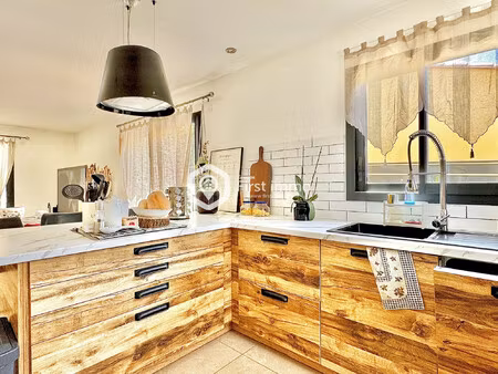 villa 83 m² – quartier résidentiel