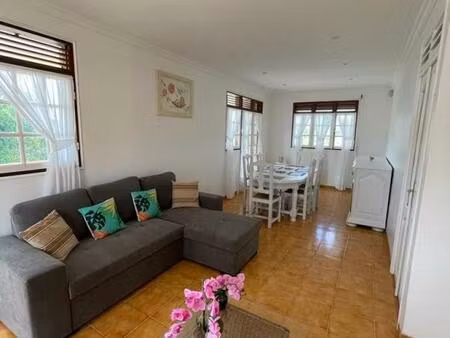 location maison 5 pièces 130m² le gosier 97190