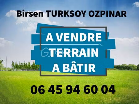 terrain de 1 213 m² à lorris