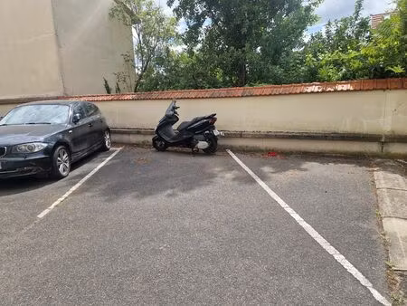 parking avenue de bretagne