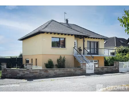 maison familiale à boersch - 5 pièces 137.50 m2 - double garage - piscine