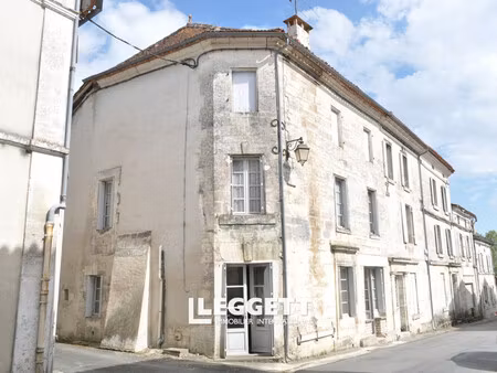 maison 4 pièce(s)  la tour-blanche-cercles