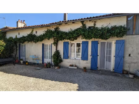 charmante longère 4 pièce(s) 131 m2